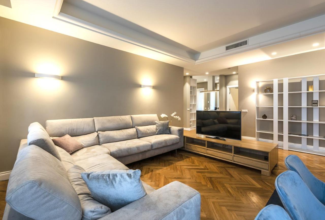 Heart Milan Apartments Duomo District Exterior photo